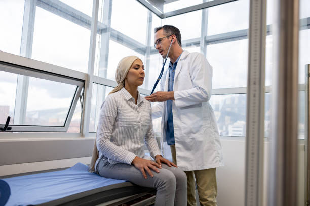 Complete Guide to Cancer Care: When to Consult a Oncology Specialist in Punjab