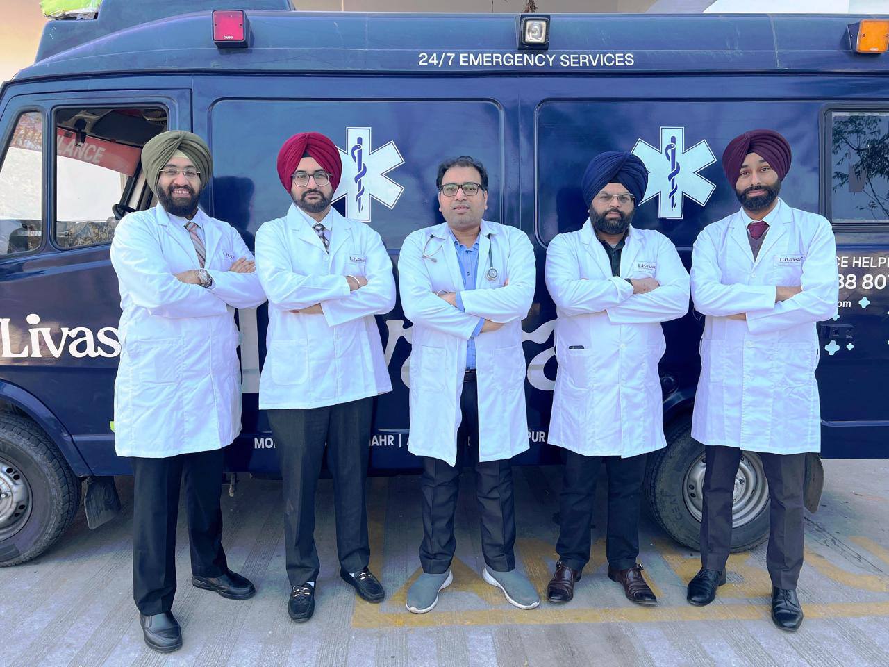 Dr Sukhpal Singh, consultant orthopedics & joint replacement, Dr Amiteshwar Singh consultant plastic surgery, Dr Amanjot Singh consultant neurosurgery, Dr Manish Gupta consultant critical care and Dr Prabhapreet Singh consultant emergency medicine from LI